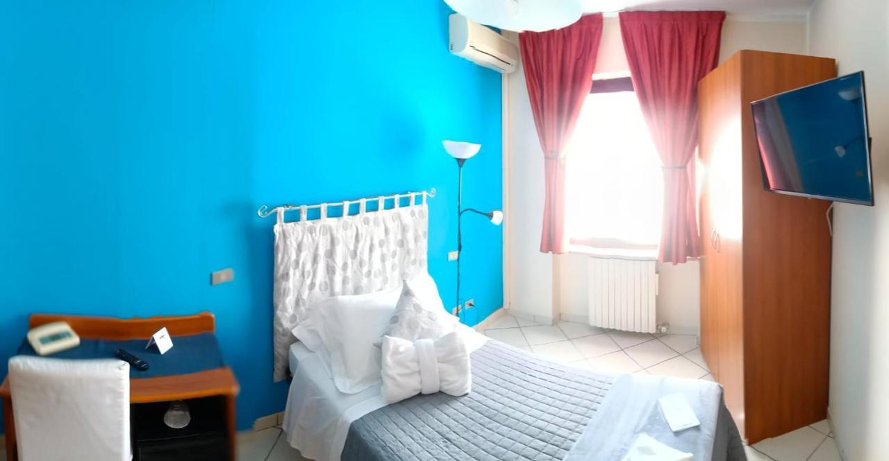 Hotel Baiardo Romagnano Sesia Екстер'єр фото