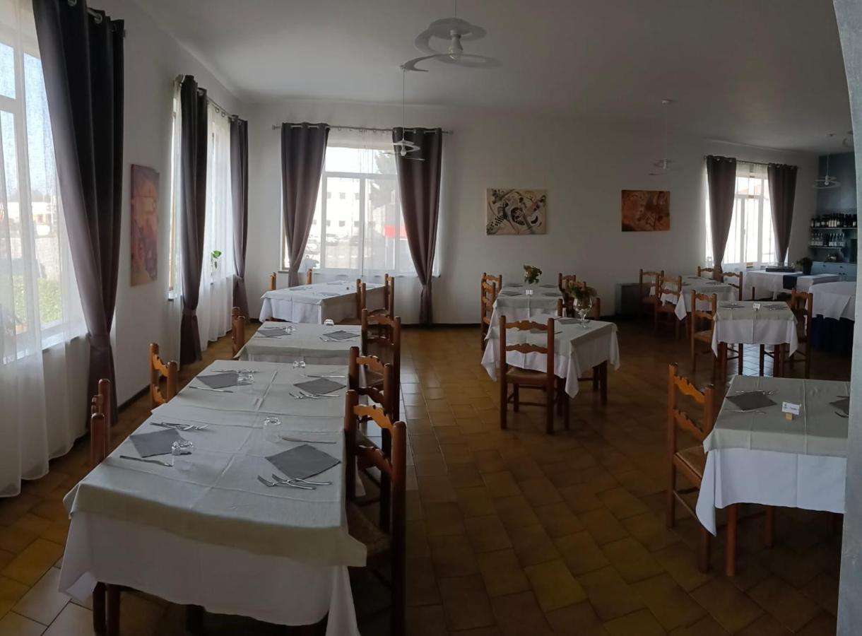 Hotel Baiardo Romagnano Sesia Екстер'єр фото